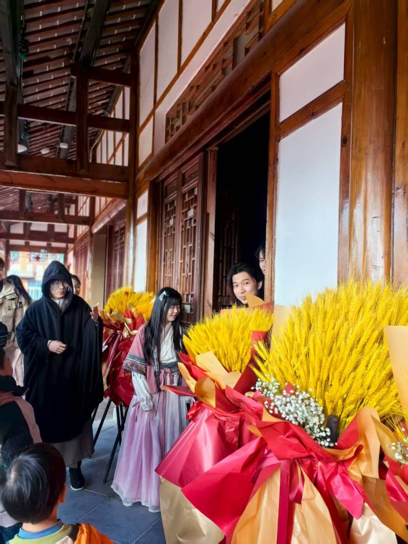 沉浸赋能：芒康县景区演艺的差异化突围之路